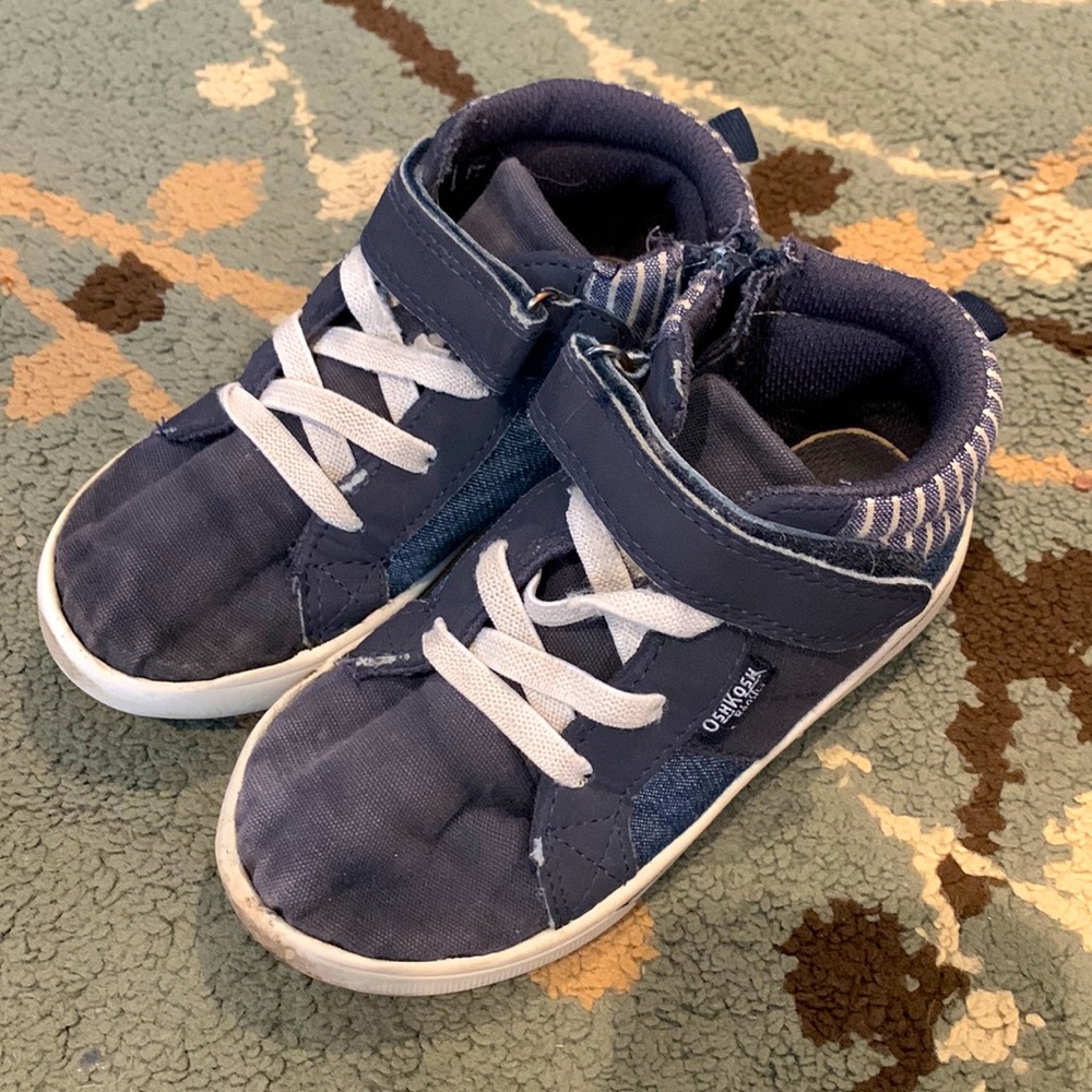 Kids shoes